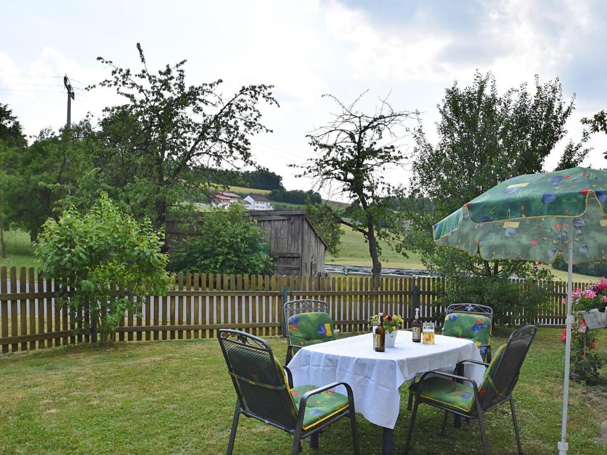 Holiday Home With Garden Near The Forest Arnschwang Extérieur photo