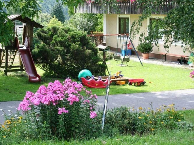 Holiday Home With Garden Near The Forest Arnschwang Extérieur photo
